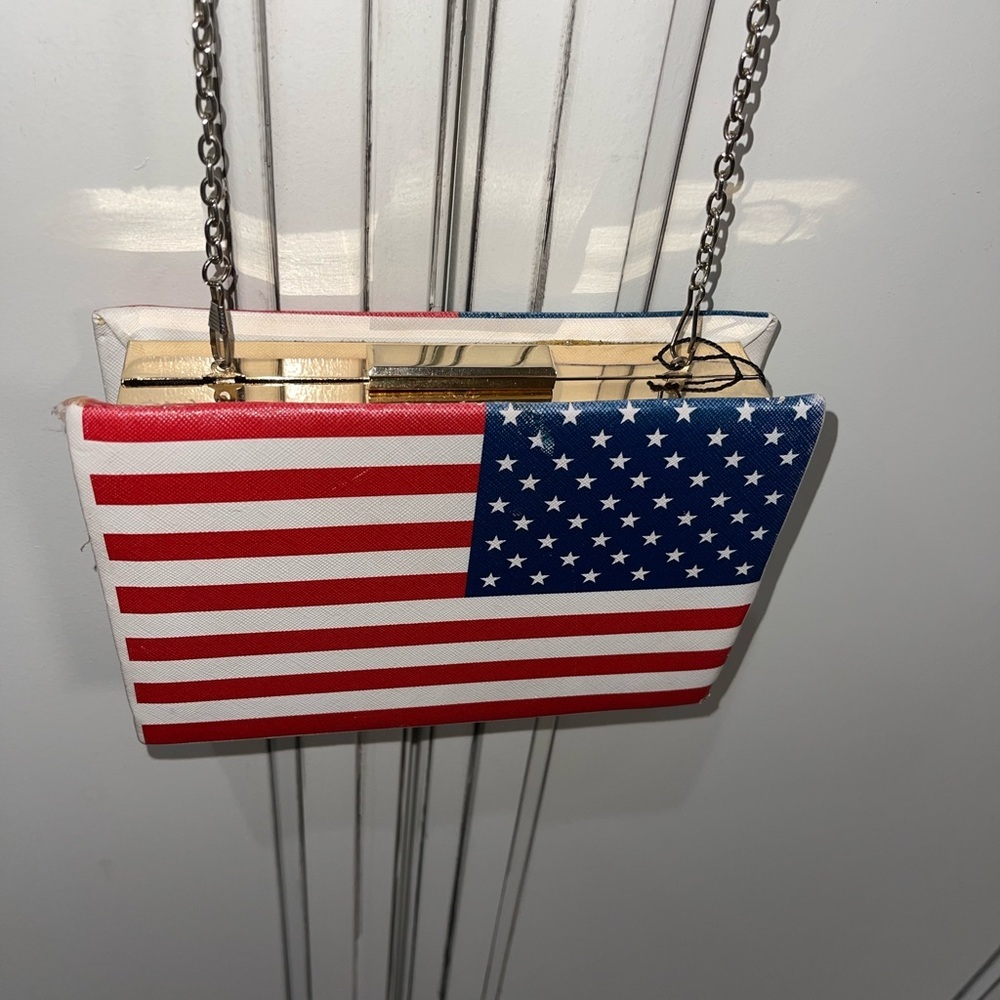 Vintage American Flag clutch chain purse bag hard shell - Picture 2 of 8